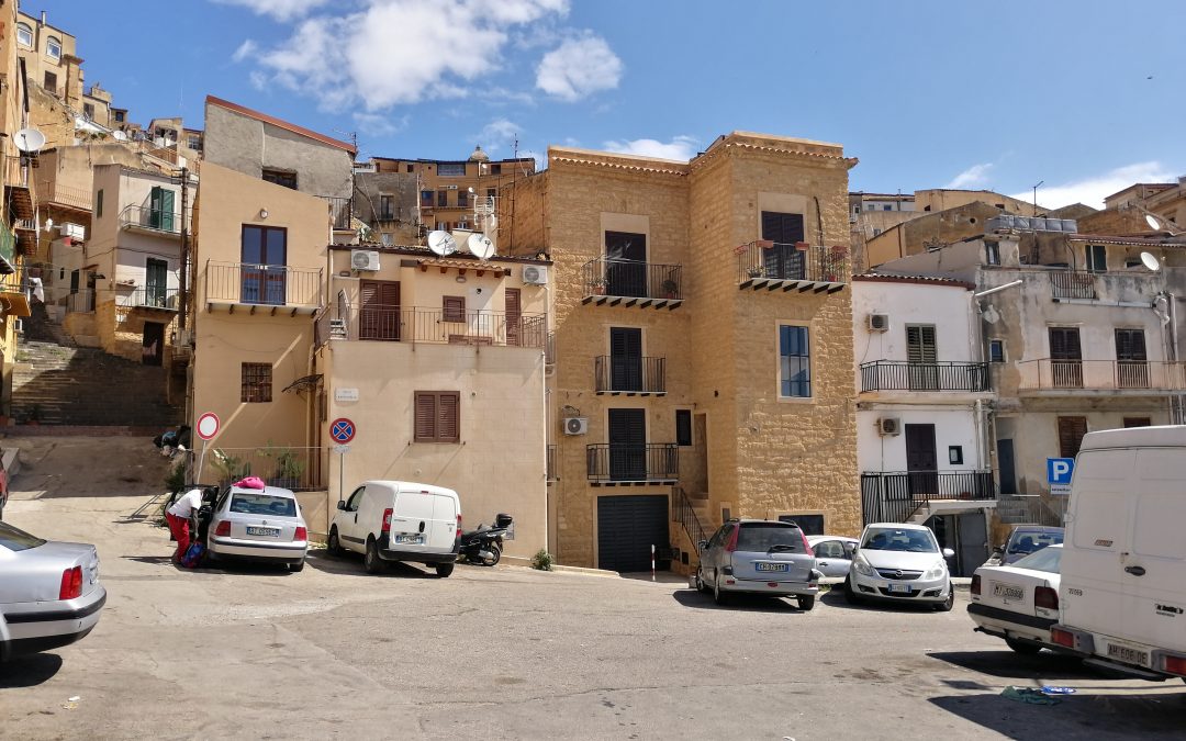 Lavori di ristrutturazione di un immobile sito nel centro storico di Agrigento